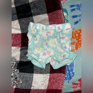 Girl pants and shorts